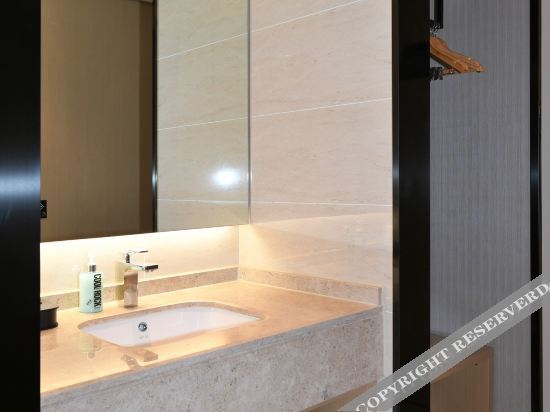 Цзясинь: City express hotel (chongfu store, tongxiang)