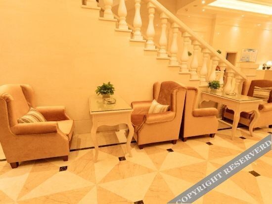 Чунцин: Vienna Hotel (Chongqing Shizhu Stadium)