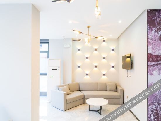 Тяньцзинь: 7 Premium (Tianjin Shengli Street store)