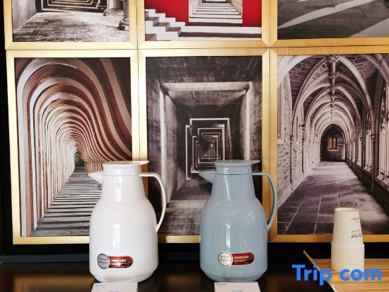 Маоминг: Kyriad Marvelous Hotel Maoming Wanda Plaza
