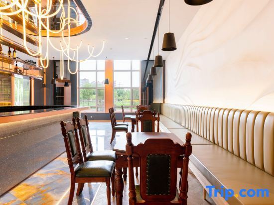 Чанчунь: CHEERMAY HOTELS(Changchun Xingshun FAW Branch)