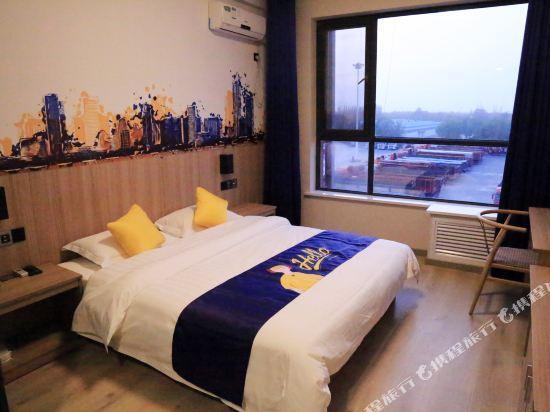 7 daysinn hotel  (Helan Center store) — фото 1