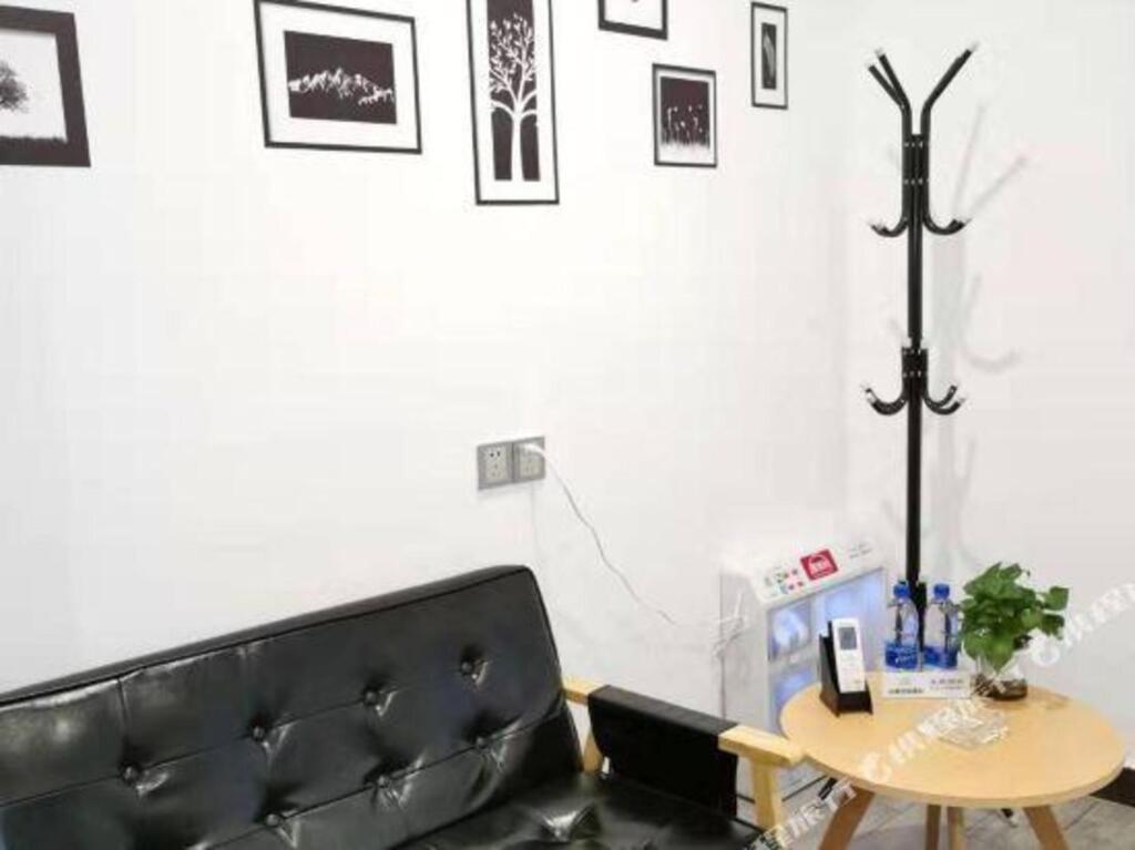 Шэньчжэнь: Disi Premium Hotel (Shenzhen Longdong Subway Station)