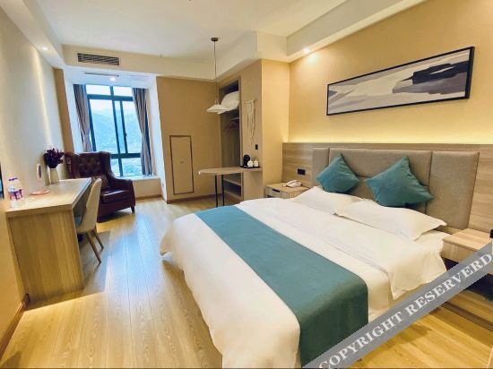 Чунцин: Chongqing Ruiyukang Garden Hotel