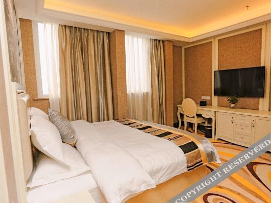 Ляньцзян: Super 8 Selected (Huishui Lianjiang Plaza)