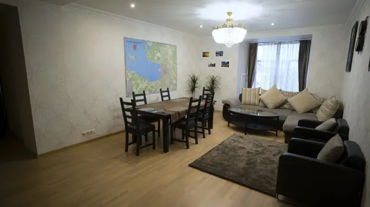 Санкт-Петербург: Apartment Roses
