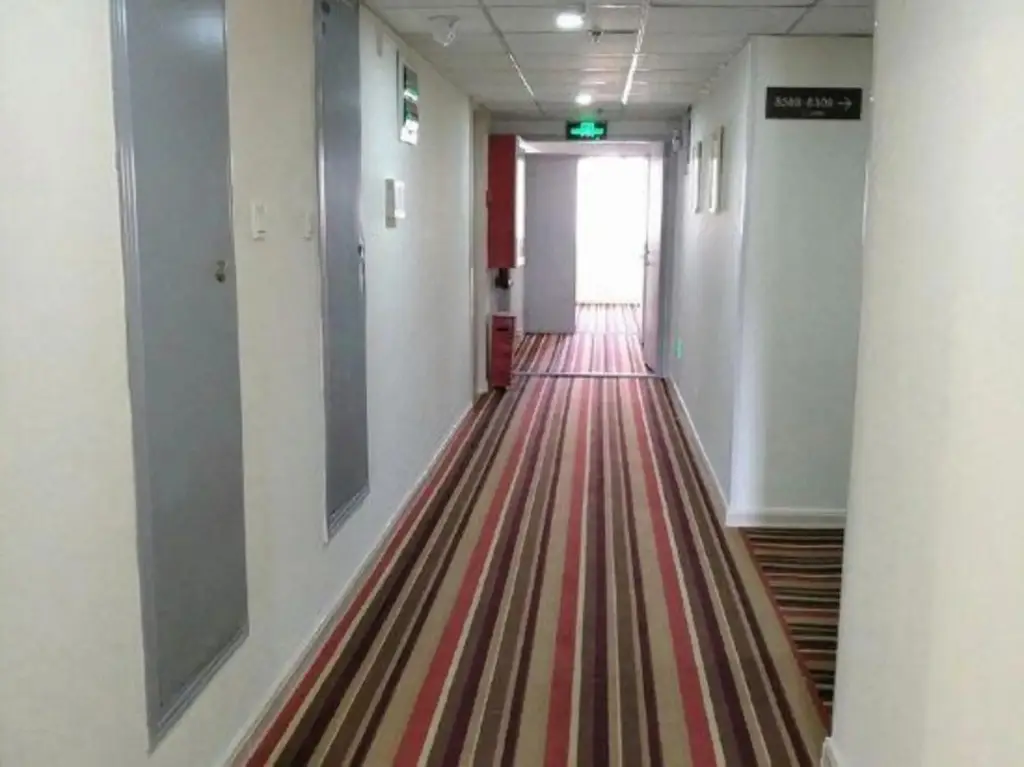 Циндао: Qingdao Flower Express Hotel