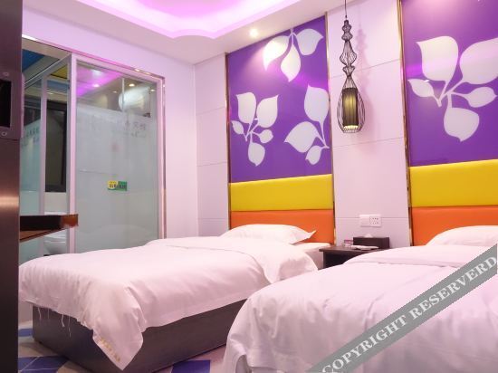 Чжэнчжоу: Westin Fashion Hotel (East District of Zhengda First Affiliated Hospital)