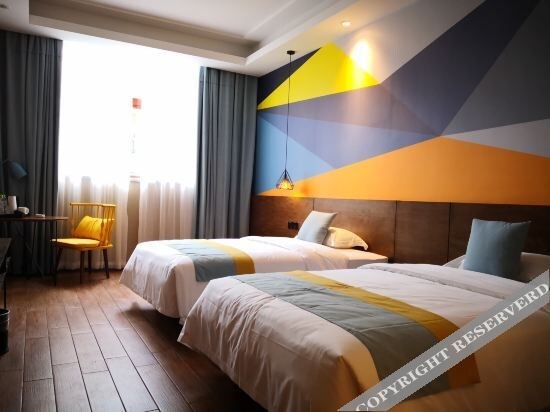 Лючжоу: Dongcheng Yahe Xiaozhen Hotel