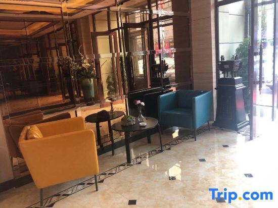Даюйшу: Fujin Jinqiao Hotel