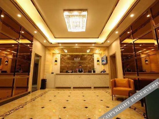 Даюйшу: Fujin Jinqiao Hotel