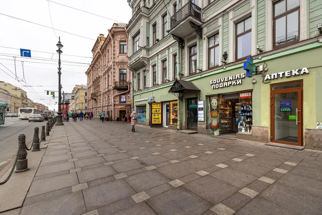 Санкт-Петербург: Apart Page Nevsky (Апарт Пейдж Невский )