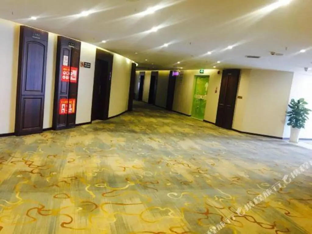 Суйнин: Suining Yaxia Hotel (Logistic Port Jianxuan City)