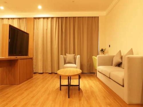 Ланьчжоу: Greentree Hotel (Lanzhou Zhongchuan Airport)