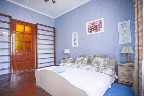 Санкт-Петербург: Bed2bed Na Nevskom Prospekte