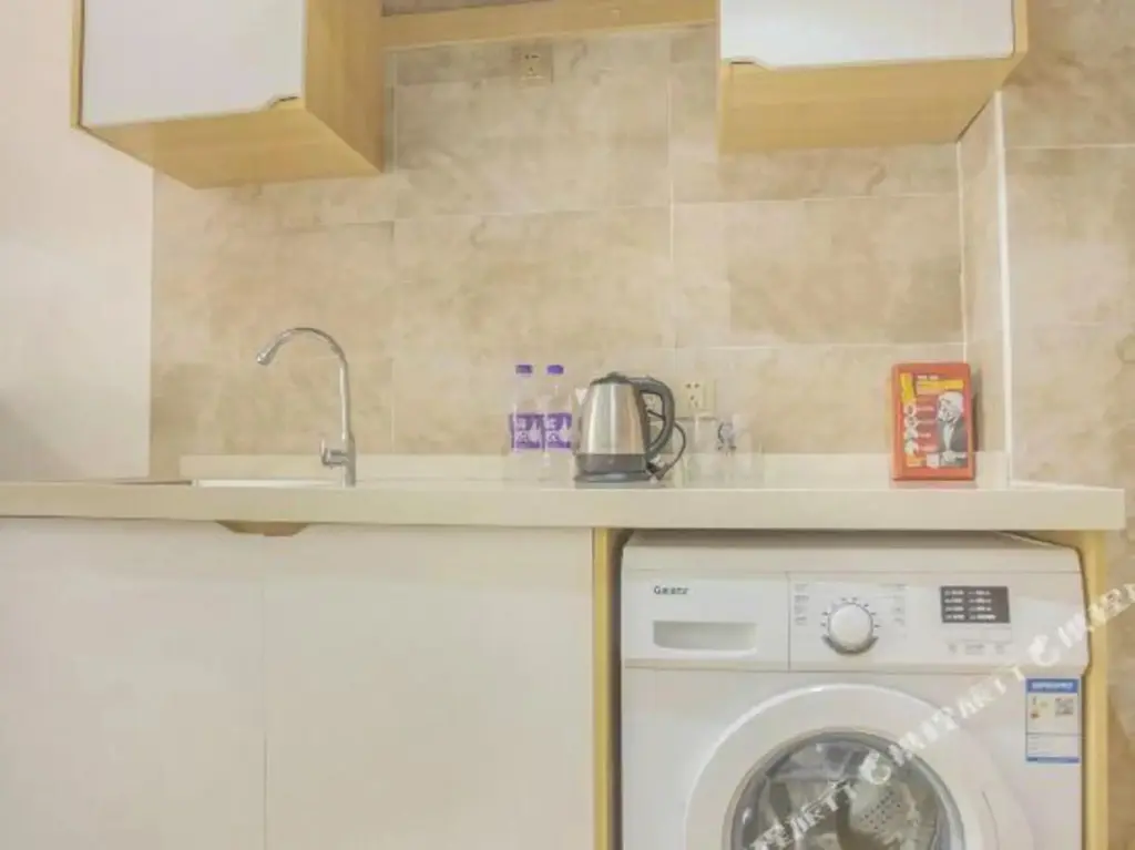 Гуанчжоу: Fenglin Impression Apartment (Guangzhou Nansha Tangkeng Subway Station)