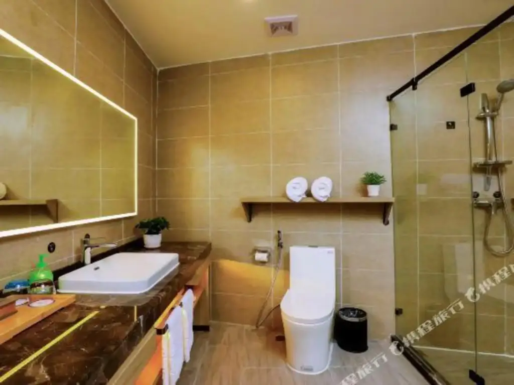 Пекин: Super 8 Collection Hotel (Beijing Daxing Biomedical Base Subway Station)