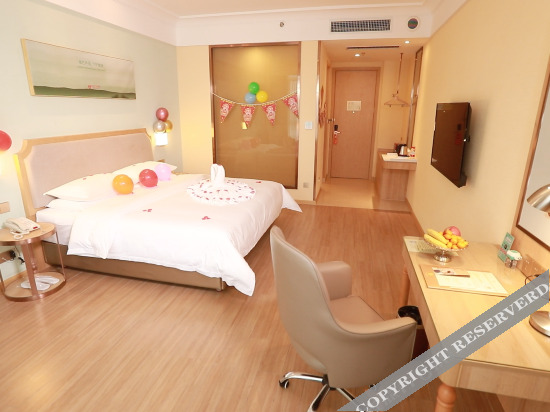 Лиаоченг: Vienna 3 Best Hotel(front street of Dongafu)