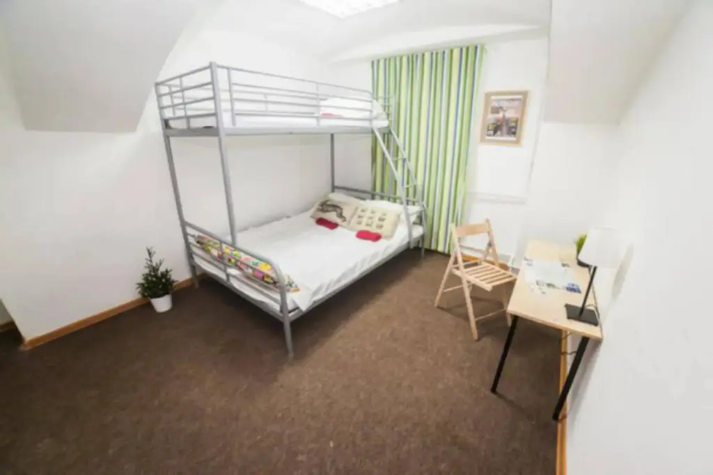 Санкт-Петербург: Velohostel Marata