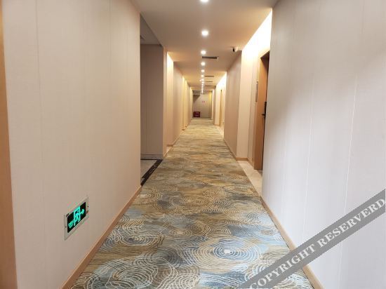 Чандэ: xing cheng Hotel