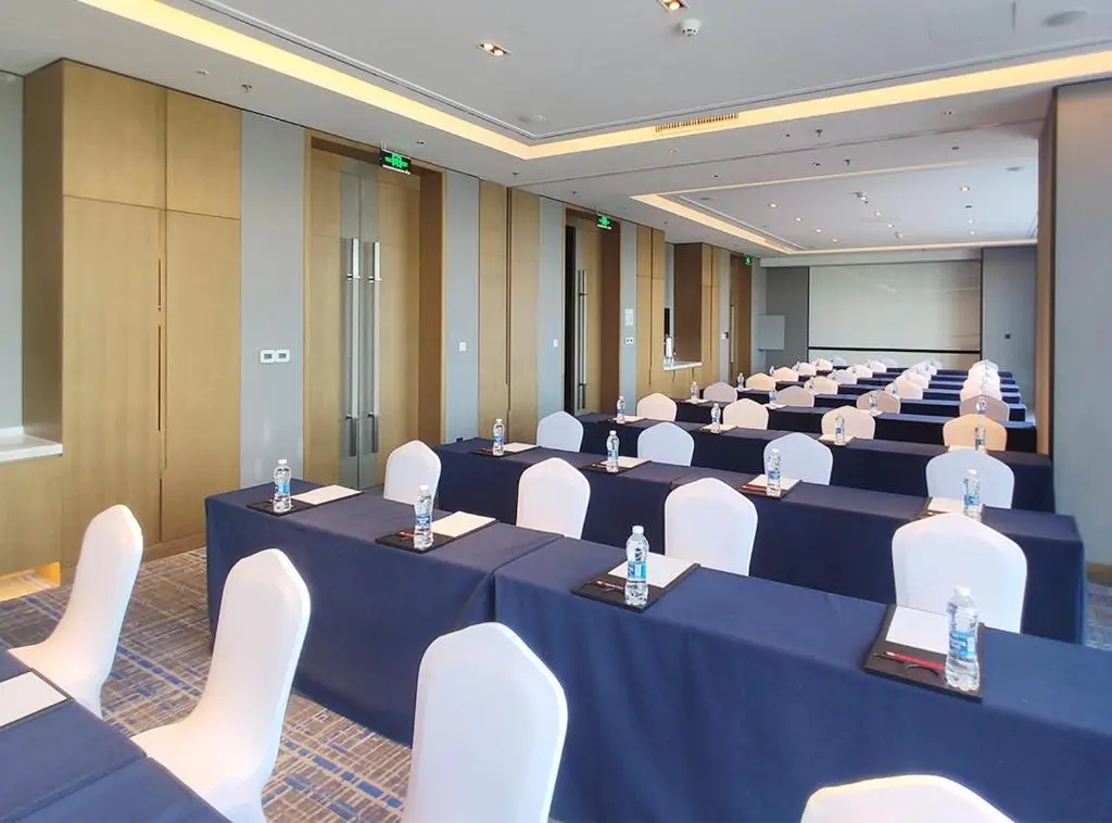 Кайфын: Sheraton Kaifeng