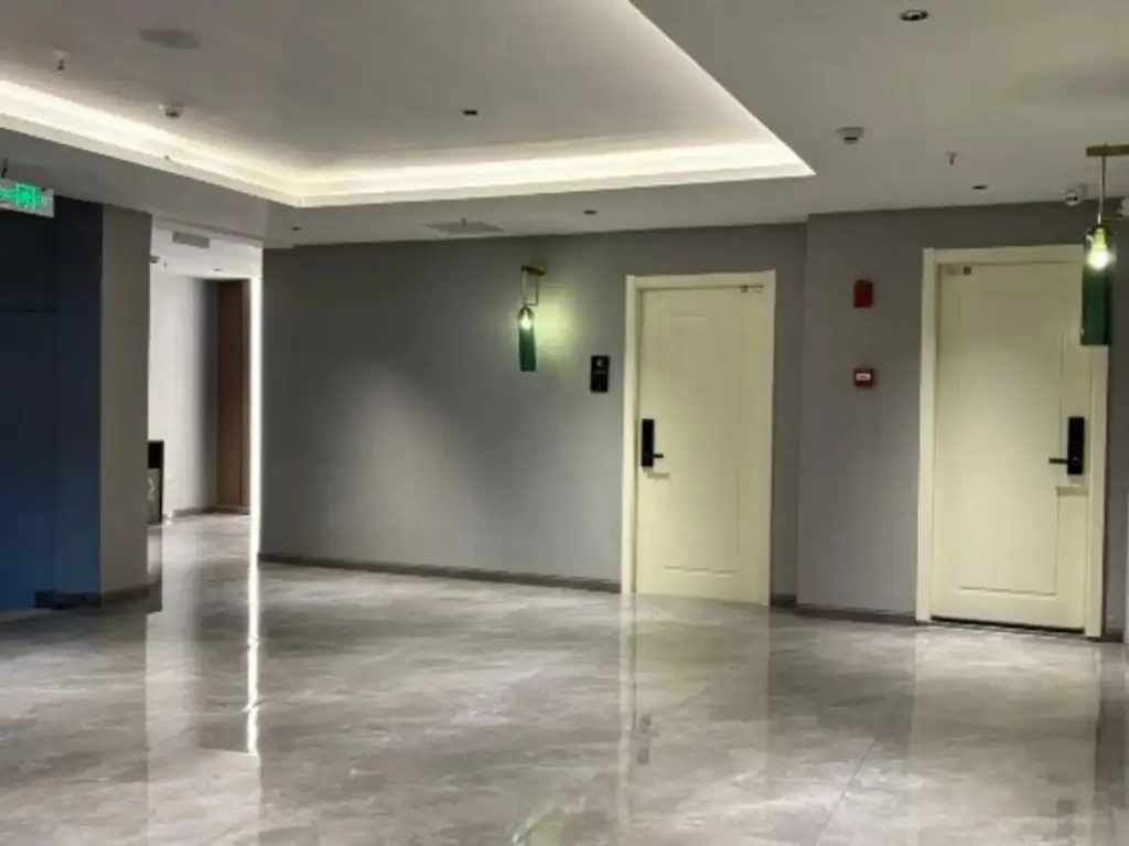 Чунцин: 7 Days Hotel