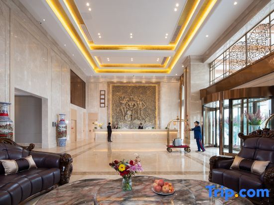 Цзюцзян: Vienna International Hotel (Jiujiang Municipal Government Bali Lake)