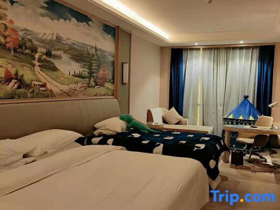 Цзюцзян: Vienna International Hotel (Jiujiang Municipal Government Bali Lake)