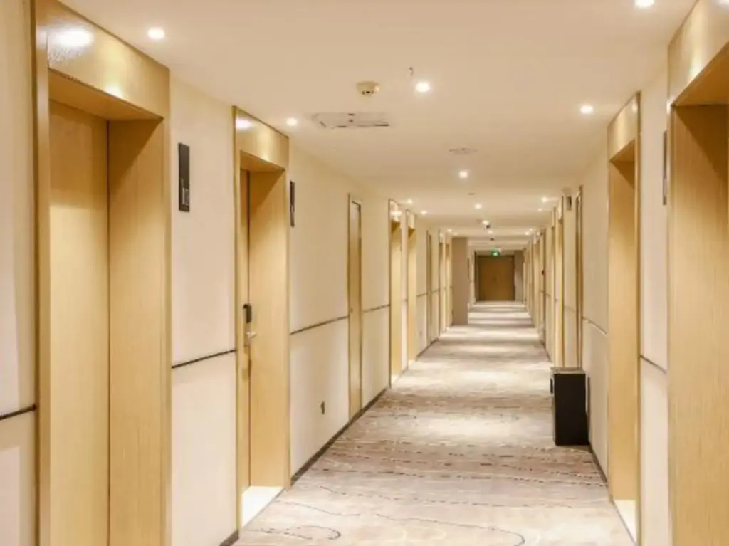 Цзиюань: CITY COMFORT INN (Jiyuan Jishui Street Jigang)