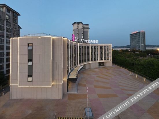 Echarm Hotel (LiuDong Wuling Liuqi Store) — фото 1