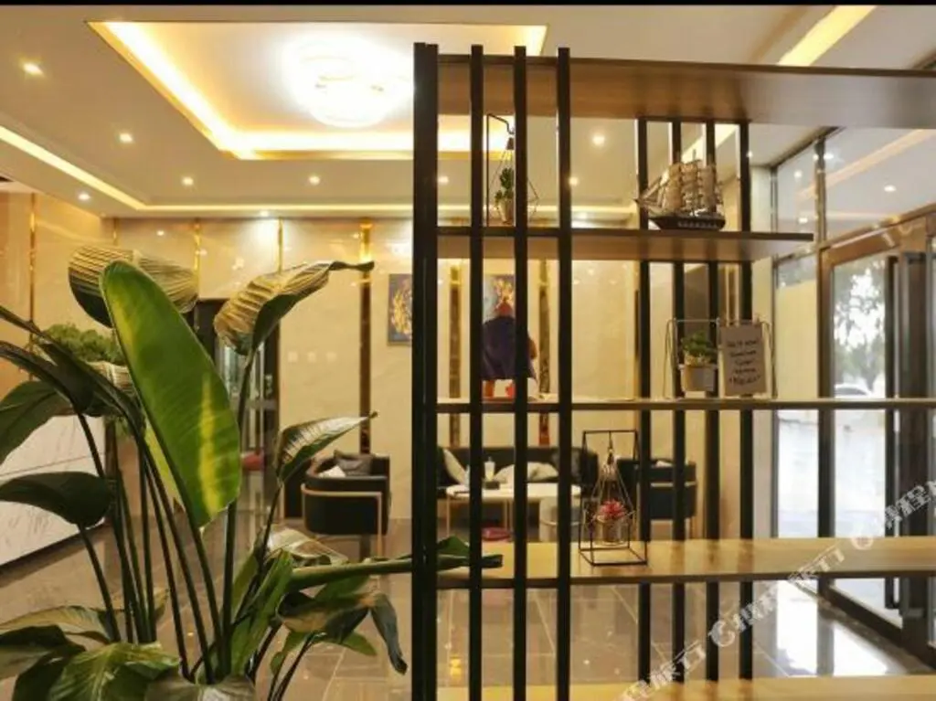 Чжухай: 7 Premium (Zhuhai Jinwan Airport)