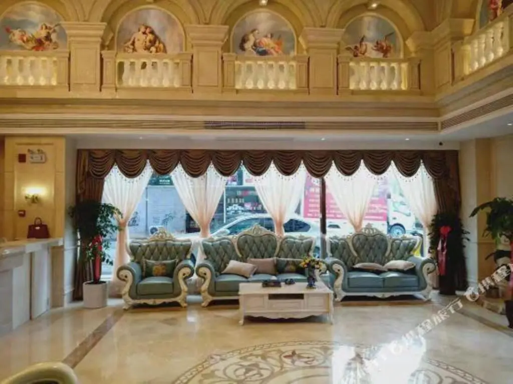 Ичан: Vienna Hotel