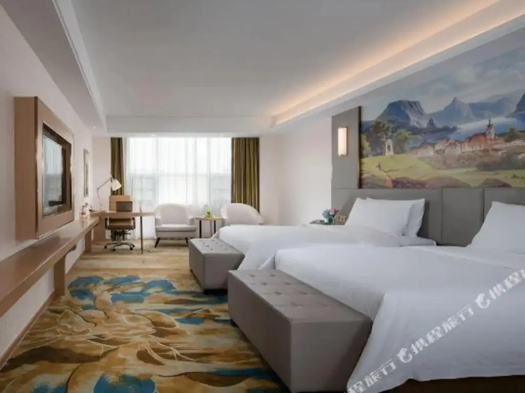 Ичан: Vienna Hotel