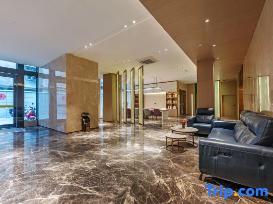 Пиннань: Lifeng Hotel (Pingnan financial investment building)
