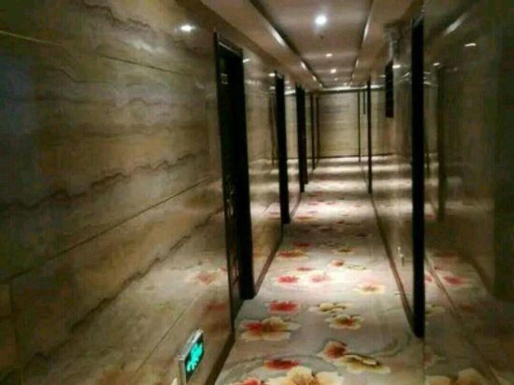 Шанхай: Yibai Liangpin Hotel (Shanghai Qingpu Industrial Park Daying Town Branch)