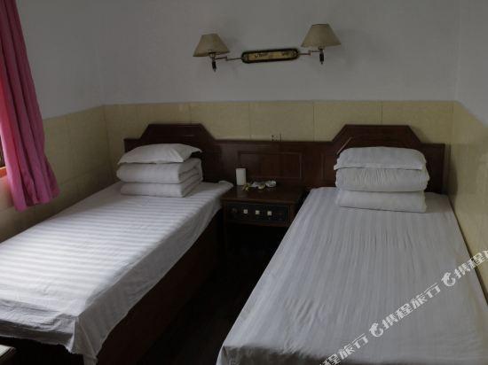 Shaoxing Ancient Town Hotel — фото 1