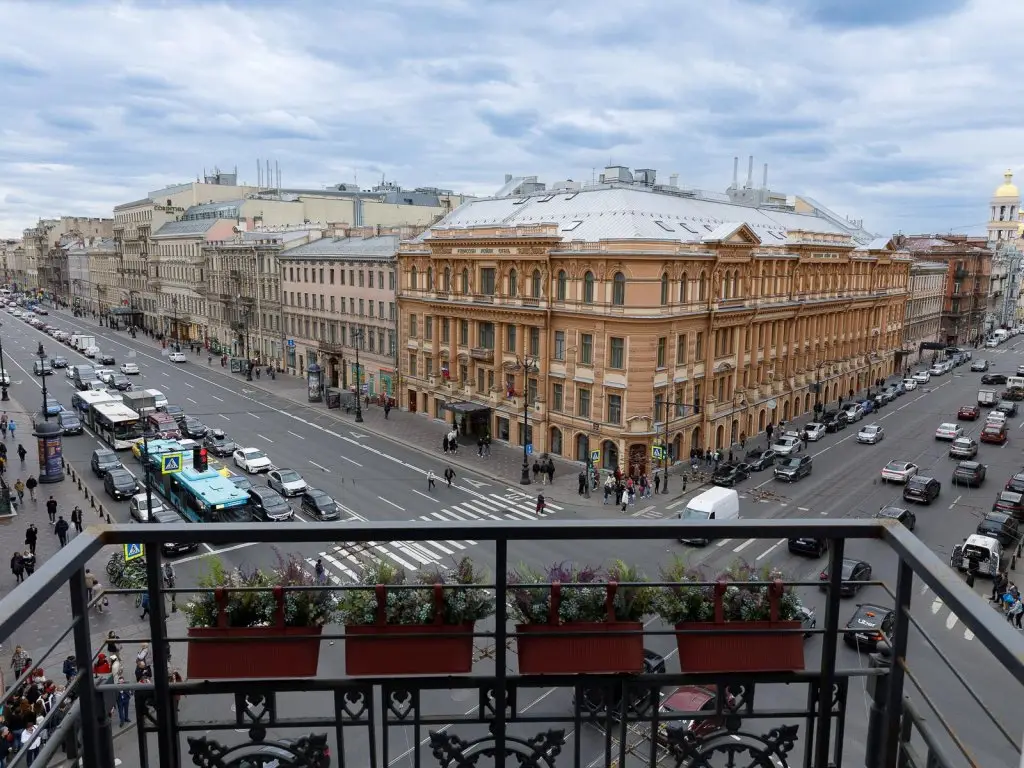 Санкт-Петербург: D Apartments (Д Апартменс) на Невском проспекте 74