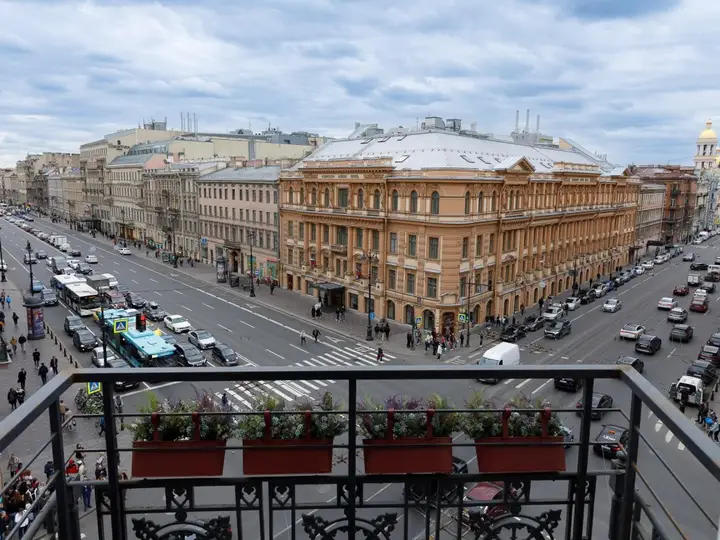 Санкт-Петербург: D Apartments (Д Апартменс) на Невском проспекте 74