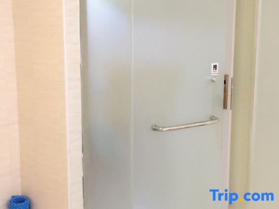 Пекин: Super 8 Hotel (Beijing Capital Airport T3 Liqiao)