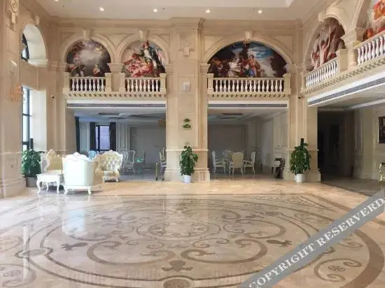 Юньфу: Vienna Hotel (Yunan)