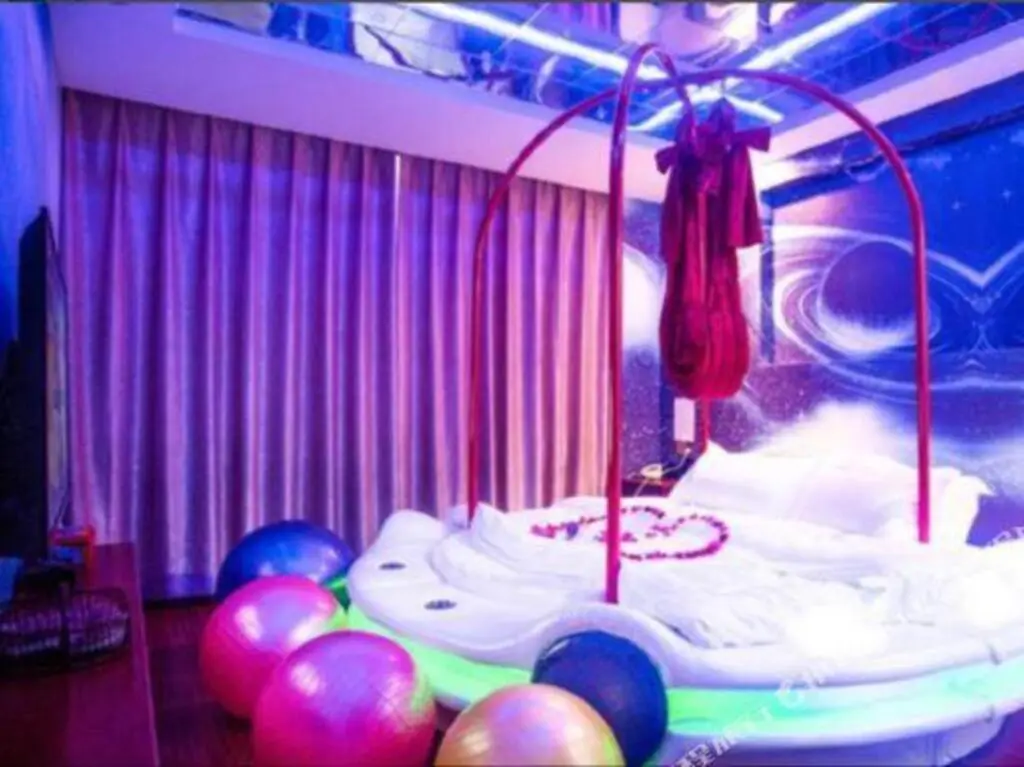 Уси: Yuan chen Business Hotel