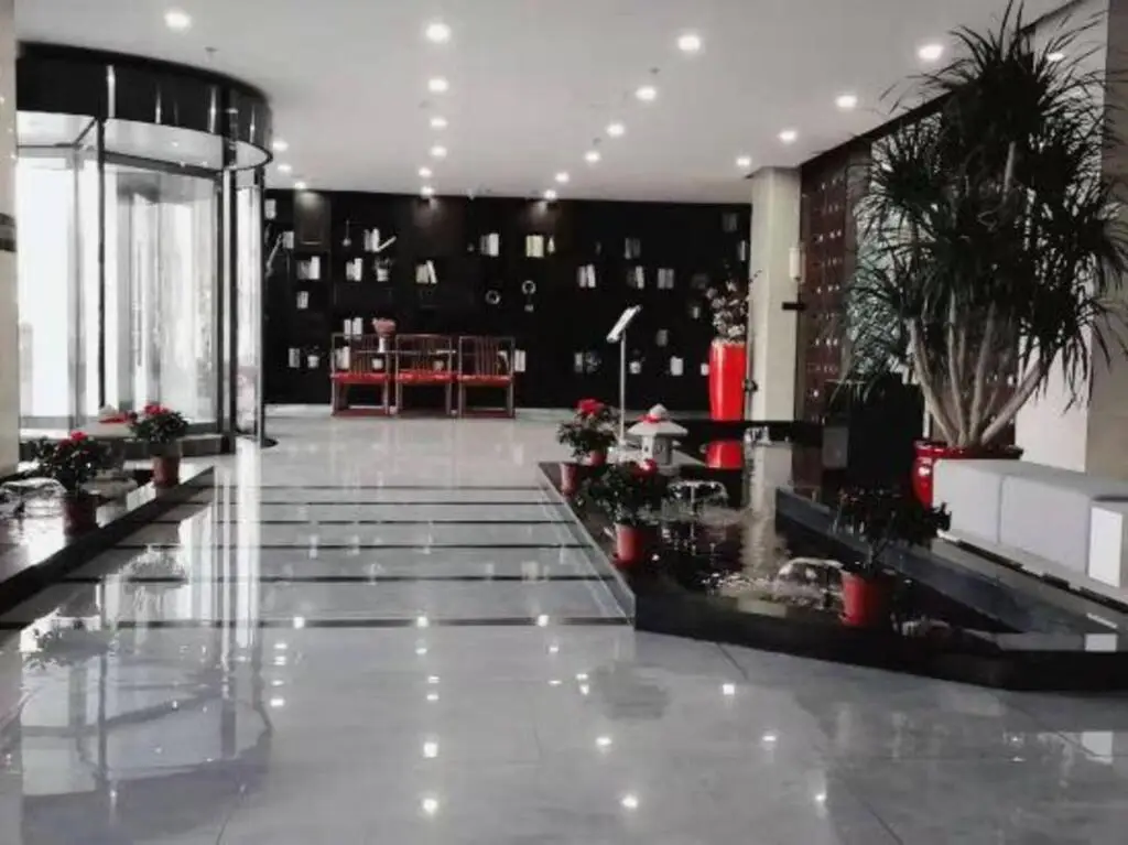 Guozheng Tiancheng Holiday Hotel — фото 1