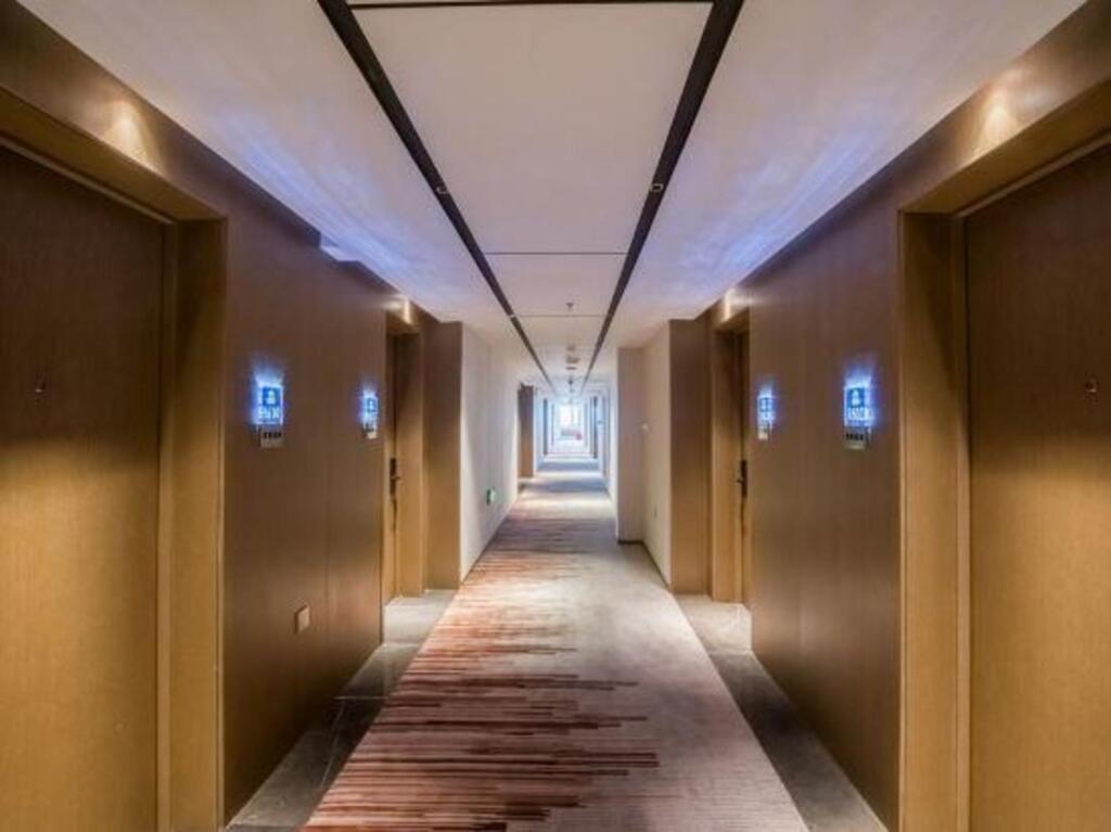 Kailun Hotel — фото 1