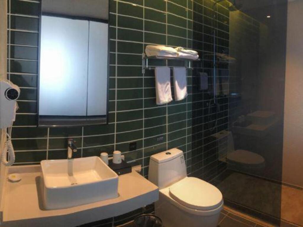 Цзюцзян: Green Tree Inn Jiujianglinjiang Hotel