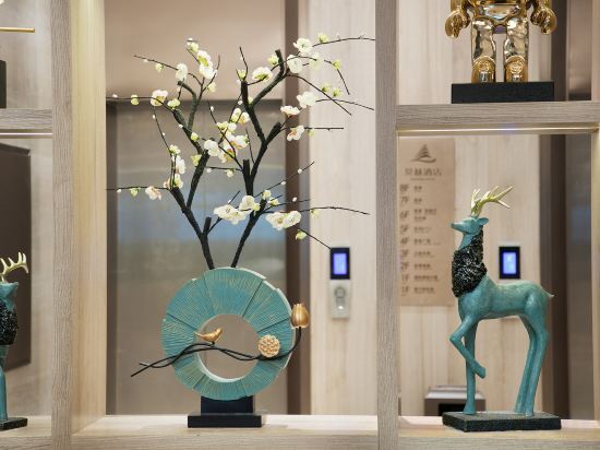 Чэньчжоу: Maureen Hotel (Anren Xintiandi Plaza)