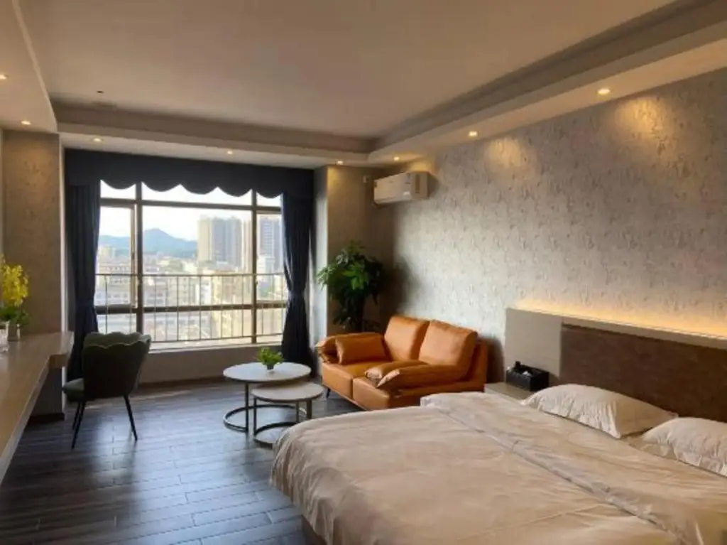 Чжуншань: Smiley Hotel apartment (Nakhon long central store, Zhongshan) ,