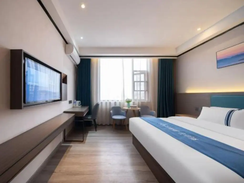 Чжоукоу: Home Inn Huaxuan Hotel Select (Zhoukou Taifuling Branch)