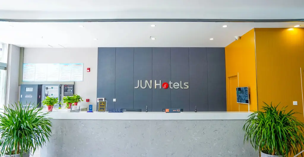 Цзинань: Yiyi Chain Hotel (Jinan Zhangqiu North Railway Station)