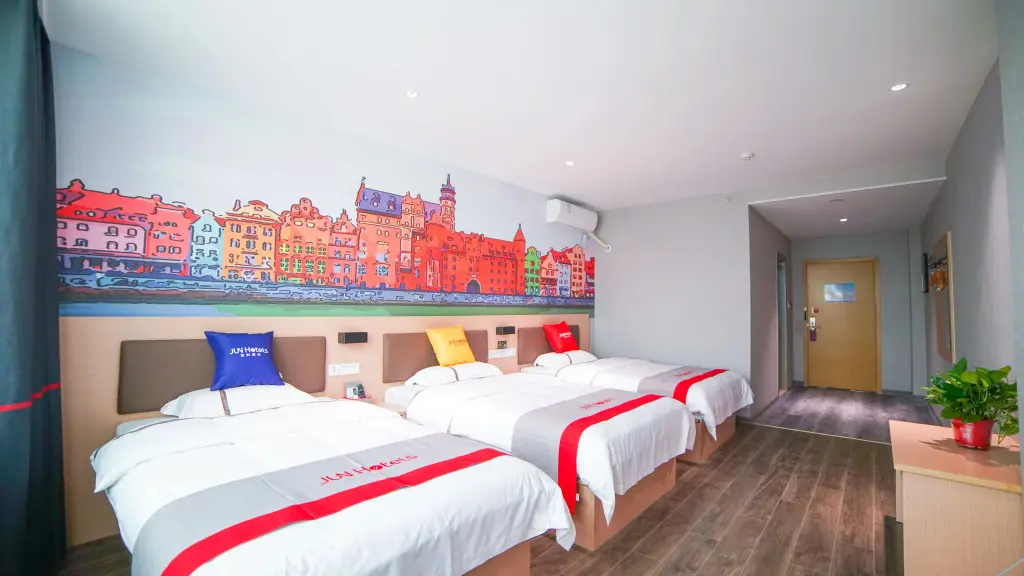 Цзинань: Yiyi Chain Hotel (Jinan Zhangqiu North Railway Station)