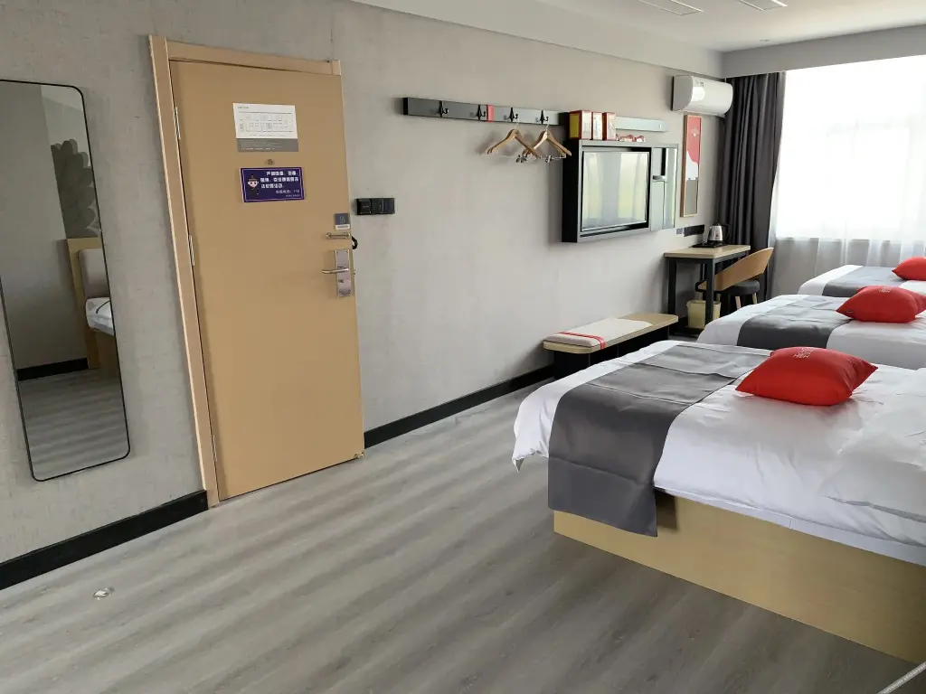 Хецзе: Thank U Hotel((Chengwu Dangji Town Yingbin Avenue Store))
